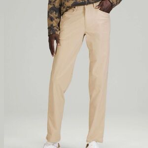Lululemon ABC Classic-Fit Warpstreme Pants in Trench 32” Men’s Size 38🧡